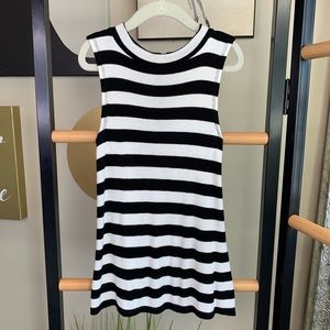 Girls size 8/10 high neck tank black and white